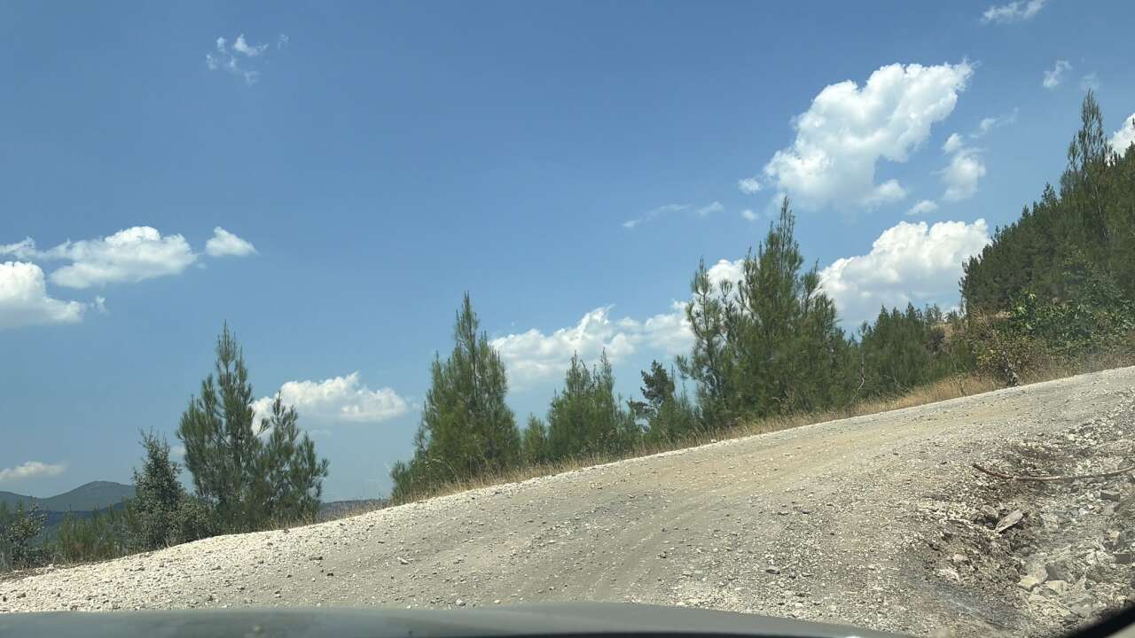 Menteşe Çavdar’da Köylülerin Yol İsyanı: Gonca Başkanın Sözünü Tutması Bekleniyor 6